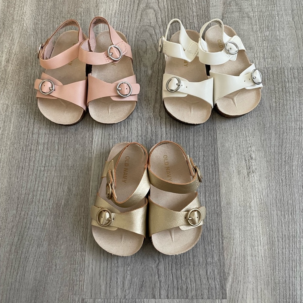Baby girl Old Navy sandal bundle